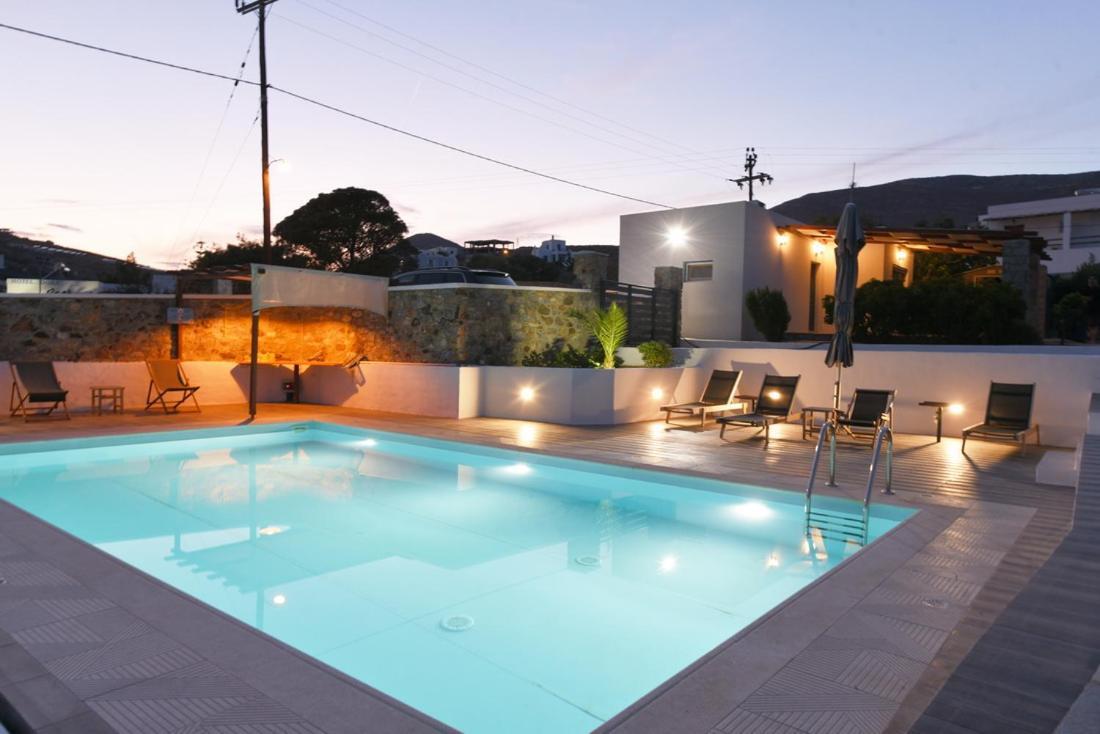Flora'S Beach And Pool Villa In Syros Liaropa Luaran gambar